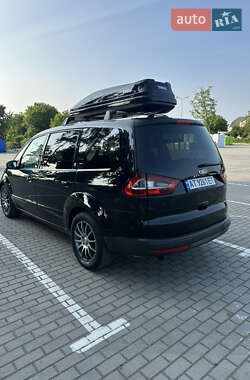 Минивэн Ford Galaxy 2010 в 