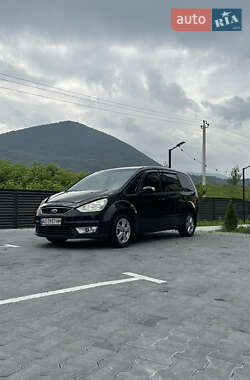 Минивэн Ford Galaxy 2008 в 