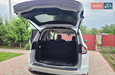 Минивэн Ford Galaxy 2015 в 