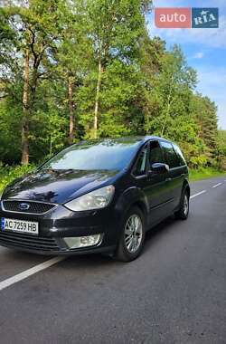 Минивэн Ford Galaxy 2007 в 
