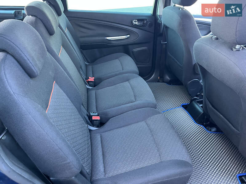 Минивэн Ford Galaxy 2006 в Любомле