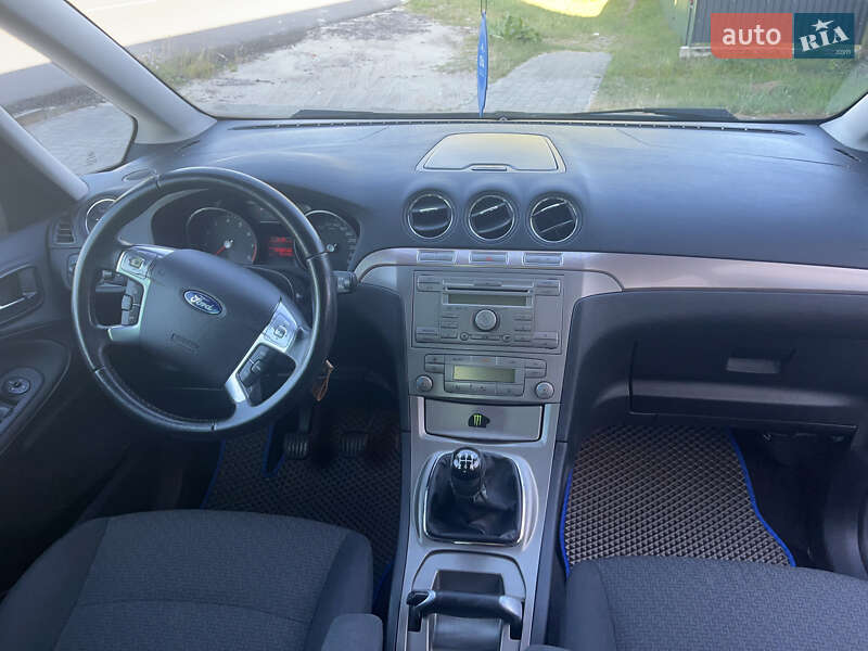 Минивэн Ford Galaxy 2006 в Любомле
