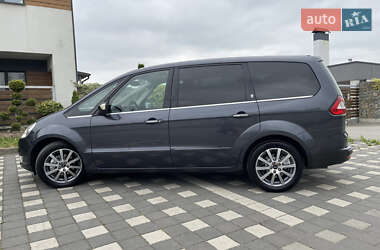 Минивэн Ford Galaxy 2010 в 