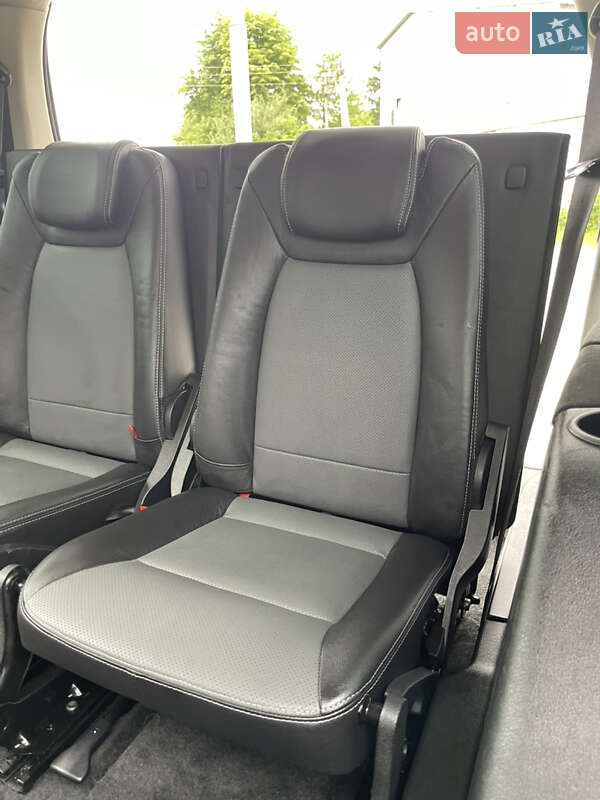 Минивэн Ford Galaxy 2010 в Стрые