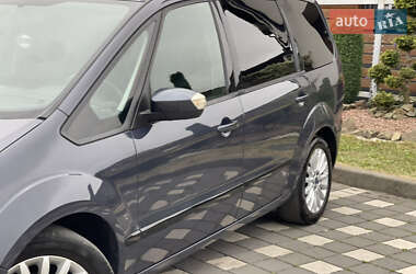 Мінівен Ford Galaxy 2014 в 