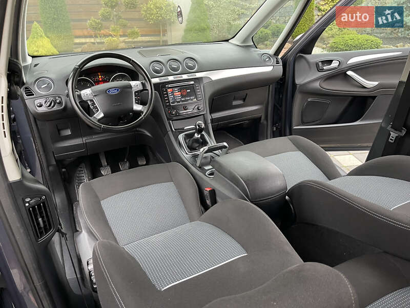 Минивэн Ford Galaxy 2014 в Стрые