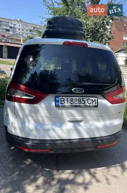 Минивэн Ford Galaxy 2010 в 