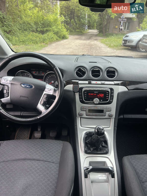 Мінівен Ford Galaxy 2007 в Харкові