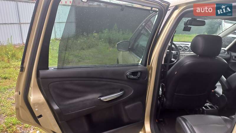 Мінівен Ford Galaxy 2006 в Сокалі