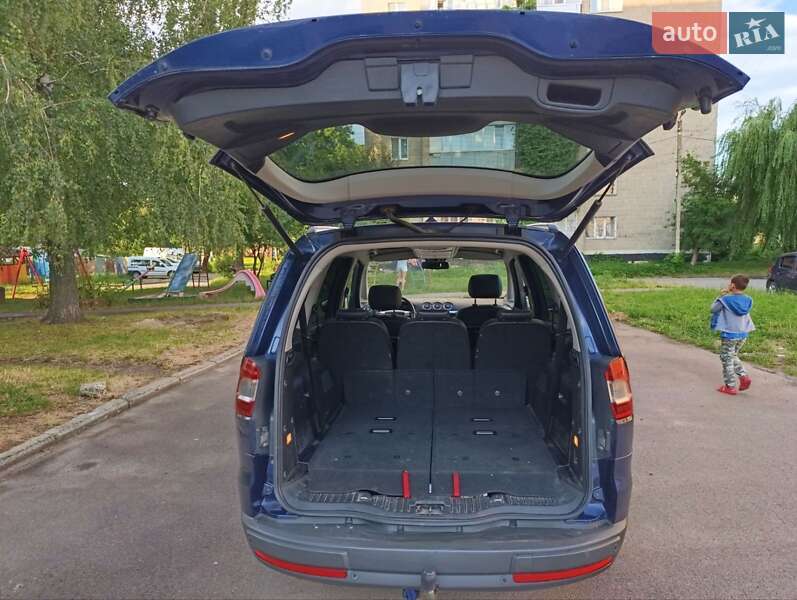 Минивэн Ford Galaxy 2010 в Ивано-Франковске