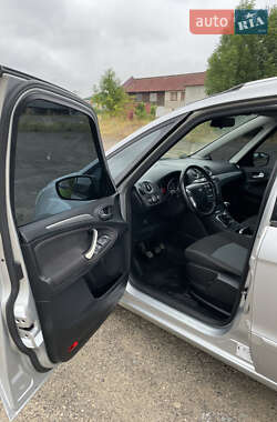 Мінівен Ford Galaxy 2012 в 