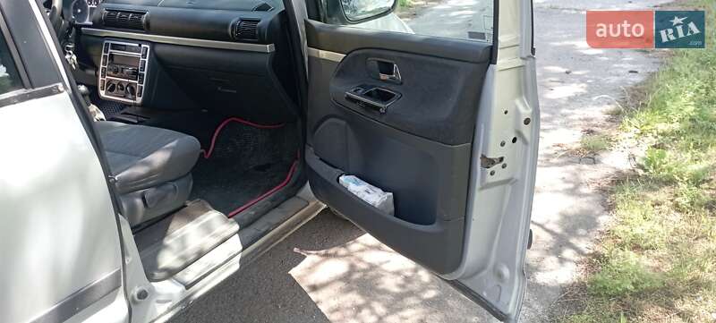 Мінівен Ford Galaxy 2001 в Шепетівці