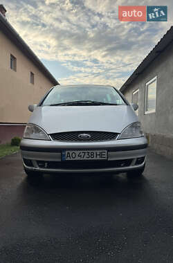 Мінівен Ford Galaxy 2000 в 