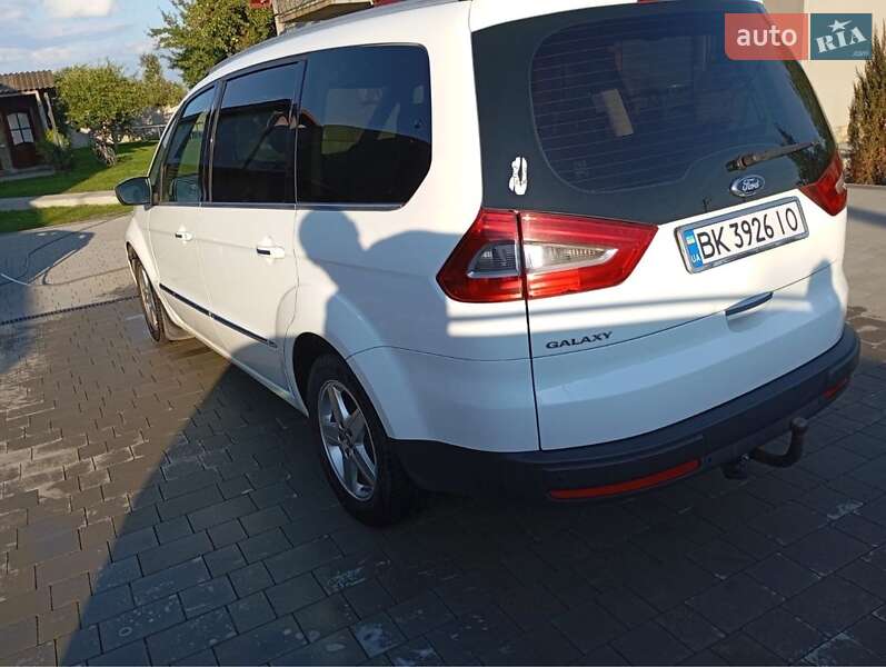 Минивэн Ford Galaxy 2014 в Сарнах