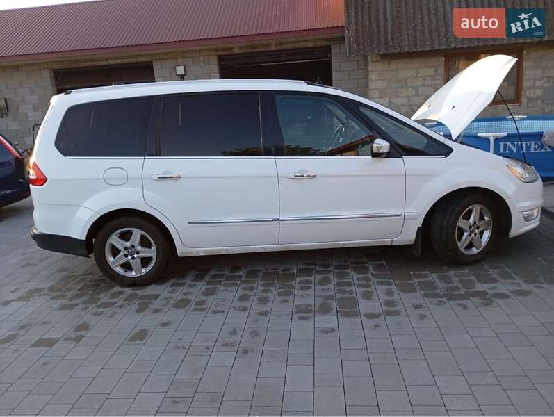 Минивэн Ford Galaxy 2014 в Сарнах