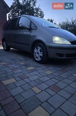 Минивэн Ford Galaxy 2002 в 