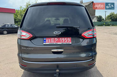 Минивэн Ford Galaxy 2015 в 