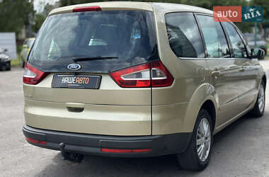 Минивэн Ford Galaxy 2006 в 