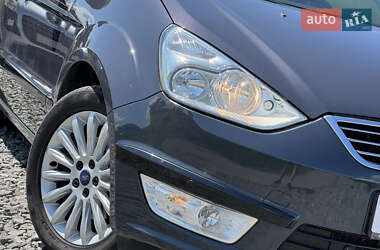 Минивэн Ford Galaxy 2014 в 