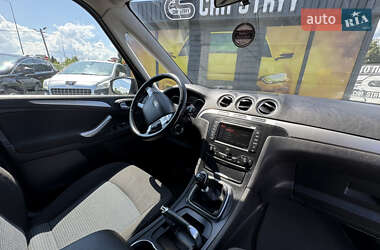 Минивэн Ford Galaxy 2014 в 