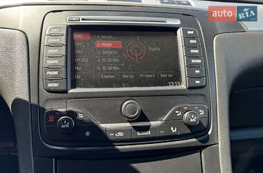 Минивэн Ford Galaxy 2014 в 