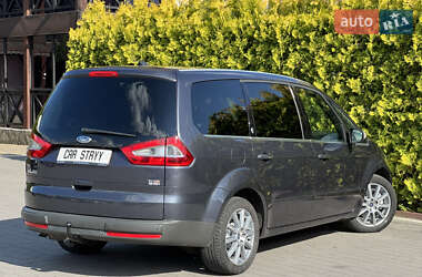 Минивэн Ford Galaxy 2010 в 