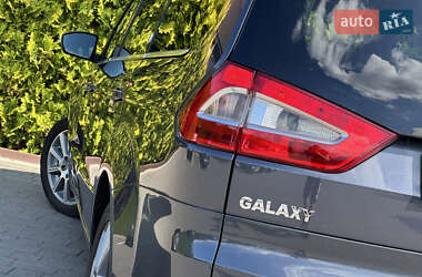 Минивэн Ford Galaxy 2010 в 