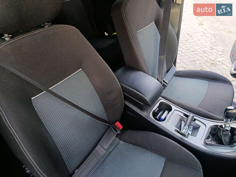 Минивэн Ford Galaxy 2011 в Самборе