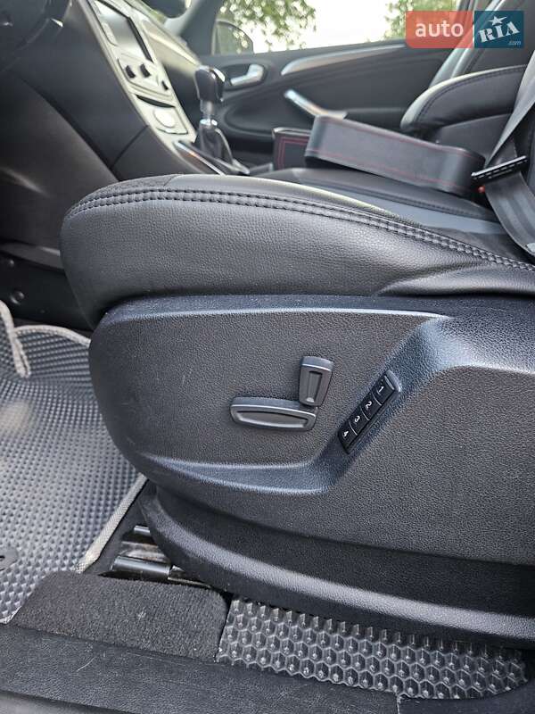 Минивэн Ford Galaxy 2014 в Виннице