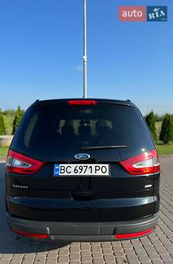 Минивэн Ford Galaxy 2010 в 
