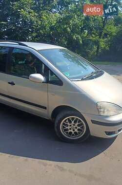 Минивэн Ford Galaxy 2003 в 