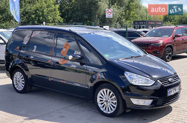 Минивэн Ford Galaxy 2013 в 