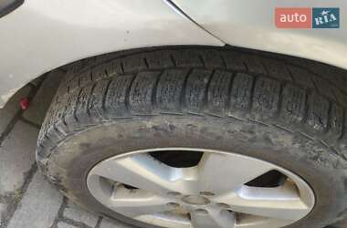 Минивэн Ford Galaxy 2002 в 