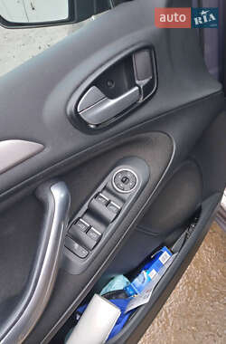 Минивэн Ford Galaxy 2011 в 