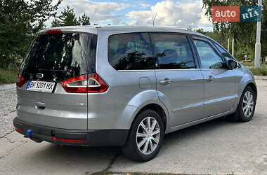 Минивэн Ford Galaxy 2006 в 