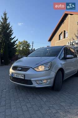 Минивэн Ford Galaxy 2014 в 