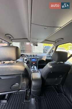 Минивэн Ford Galaxy 2014 в 