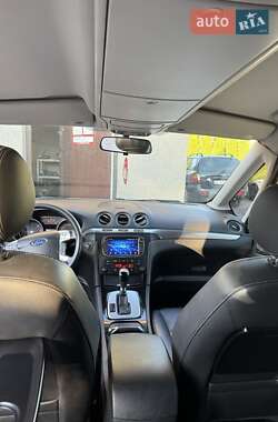 Минивэн Ford Galaxy 2014 в 