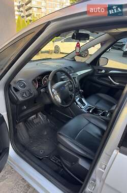Минивэн Ford Galaxy 2014 в 