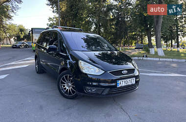 Минивэн Ford Galaxy 2010 в 