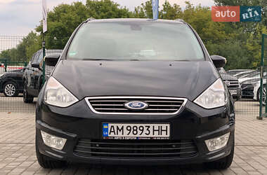 Минивэн Ford Galaxy 2010 в 
