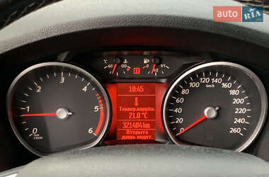 Минивэн Ford Galaxy 2010 в 