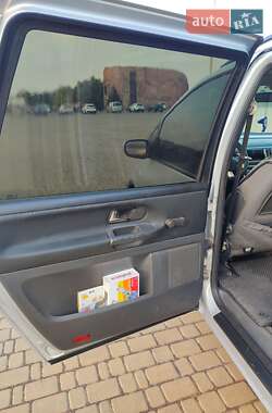 Минивэн Ford Galaxy 2002 в 