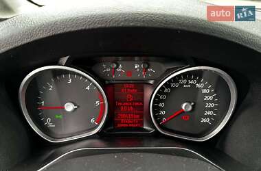 Минивэн Ford Galaxy 2010 в 