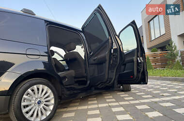 Минивэн Ford Galaxy 2014 в 