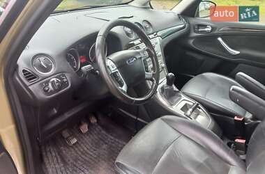 Мінівен Ford Galaxy 2006 в 