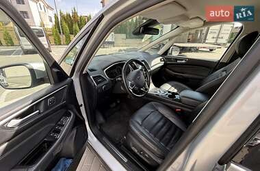 Минивэн Ford Galaxy 2019 в 