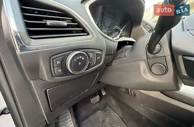 Минивэн Ford Galaxy 2019 в 