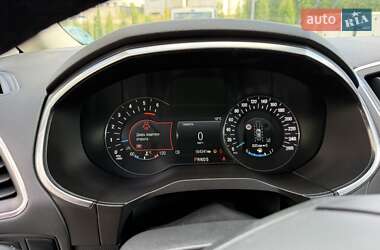 Минивэн Ford Galaxy 2019 в 