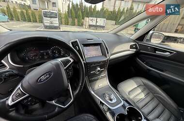 Минивэн Ford Galaxy 2019 в 